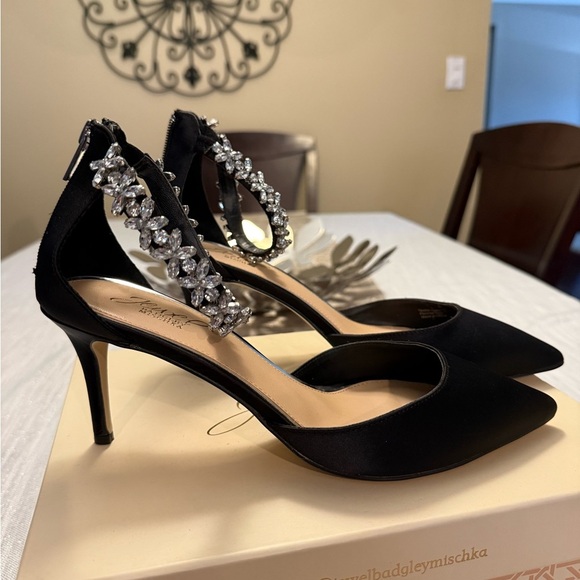 Badgley Mischka Black Embellished Stiletto Heels - Picture 1 of 6